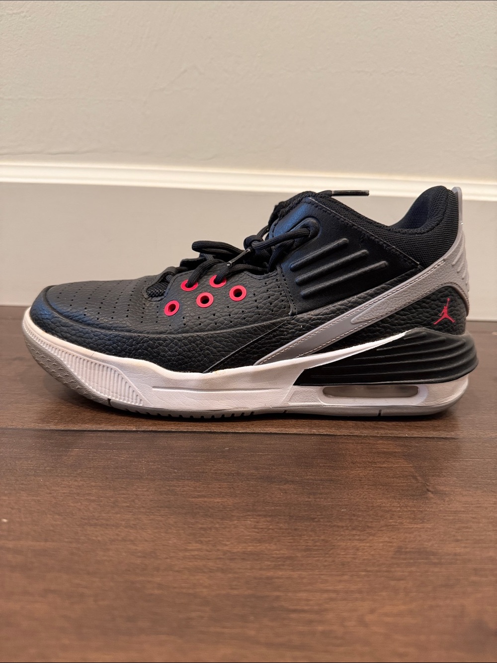 Jordan Max Aura 5